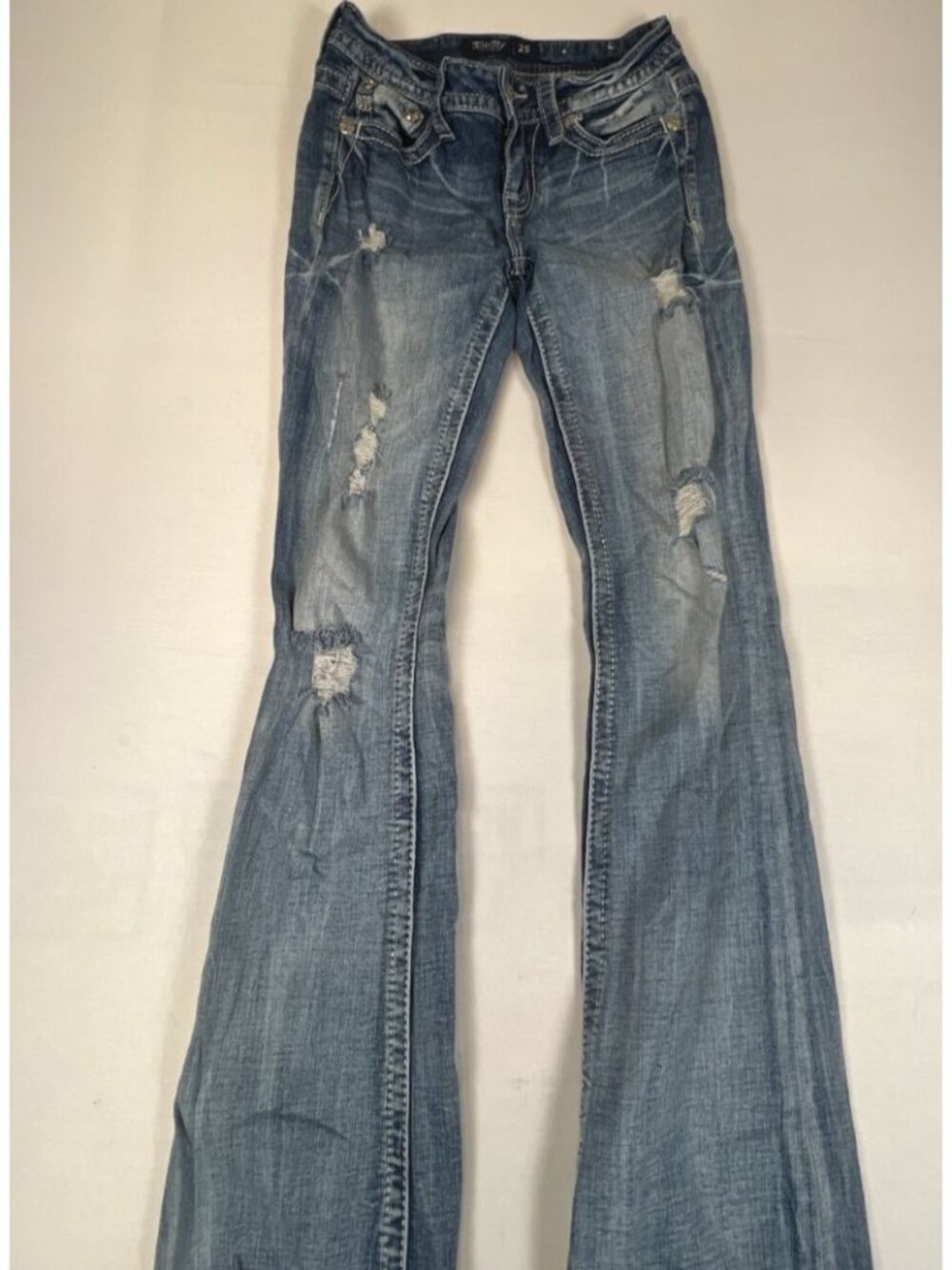 Miss Me Women Size 25 Bootcut Jeans Distressed Rhinestone Embellished Denim